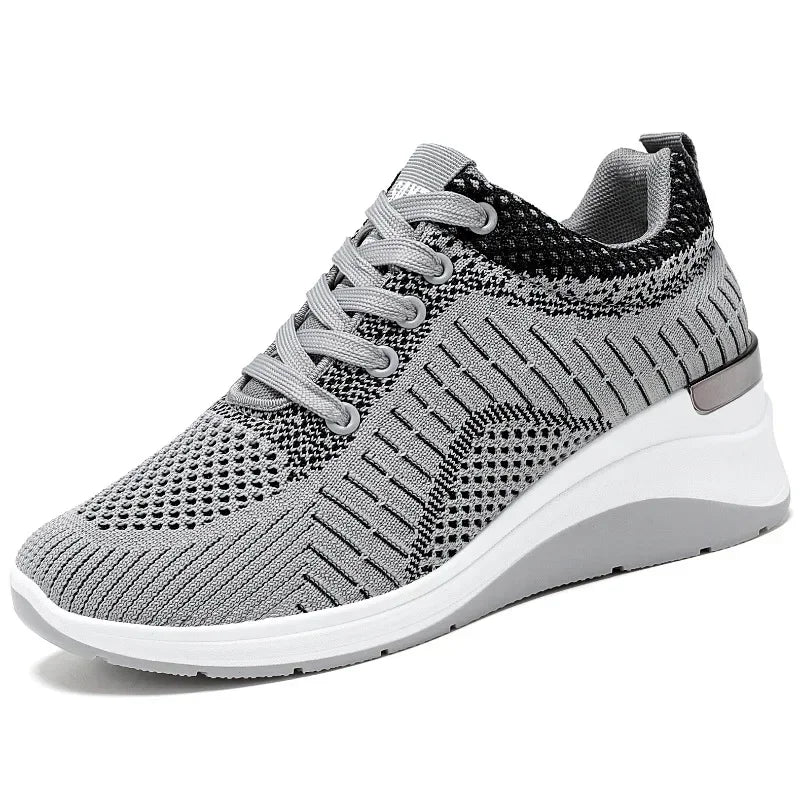 Nuvia Orthopaedic Trainers